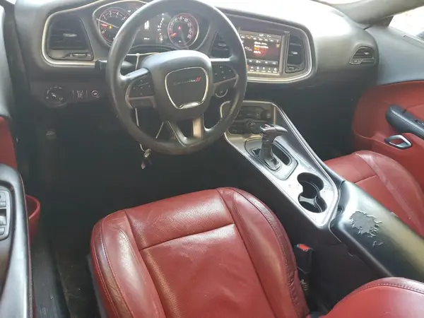 2C3CDZAG2KH570909 2019 DODGE CHALLENGER - Image 8