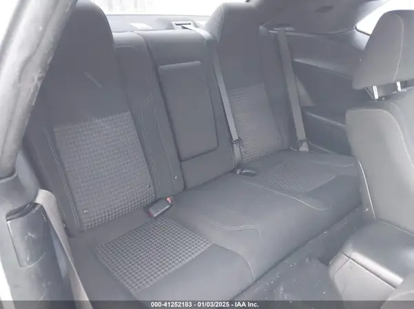 2C3CDZAG2KH619865 2019 DODGE CHALLENGER - Image 8