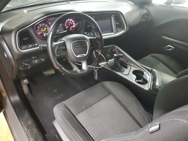 2C3CDZAG2KH654888 2019 DODGE CHALLENGER - Image 8