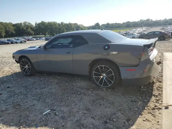 2C3CDZAG2KH674154 2019 DODGE CHALLENGER - Image 2