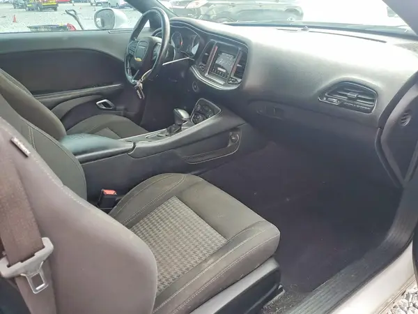 2C3CDZAG2KH674297 2019 DODGE CHALLENGER - Image 8