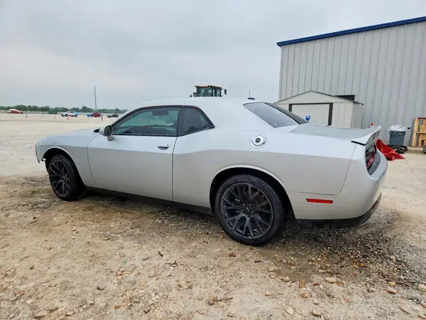 2C3CDZAG2KH679564 2019 DODGE CHALLENGER - Image 2