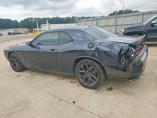 2C3CDZAG2KH699927 2019 DODGE CHALLENGER - Image 2