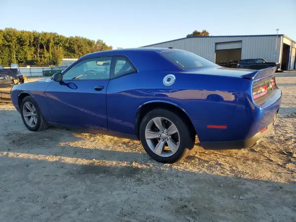 2C3CDZAG2KH718945 2019 DODGE CHALLENGER - Image 2