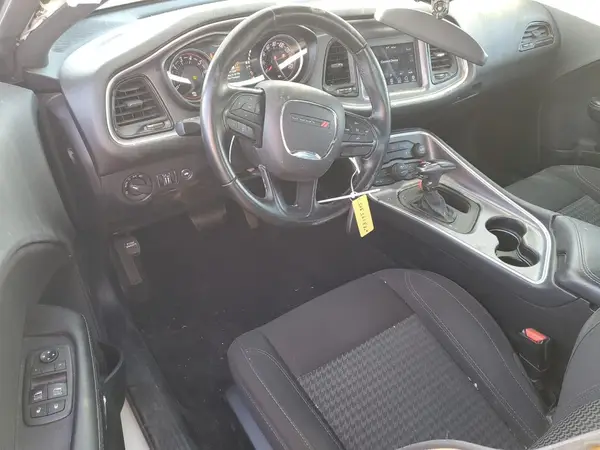 2C3CDZAG2KH727659 2019 DODGE CHALLENGER - Image 8