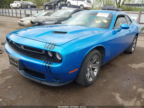 2C3CDZAG2KH731971 2019 DODGE CHALLENGER - Image 2