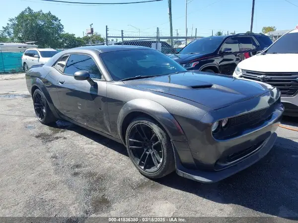 2C3CDZAG2KH735616 2019 DODGE CHALLENGER - Image 1
