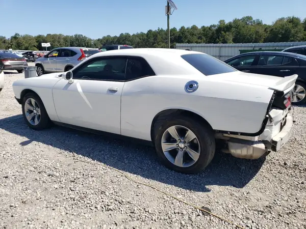 2C3CDZAG2KH746647 2019 DODGE CHALLENGER - Image 2