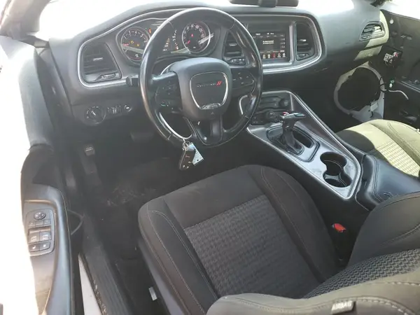 2C3CDZAG2KH746647 2019 DODGE CHALLENGER - Image 8
