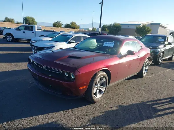 2C3CDZAG2KH750889 2019 DODGE CHALLENGER - Image 2
