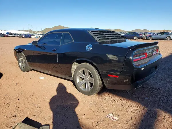 2C3CDZAG2LH113597 2020 DODGE CHALLENGER - Image 2