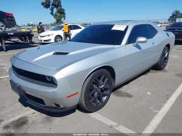 2C3CDZAG2LH165246 2020 DODGE CHALLENGER - Image 2