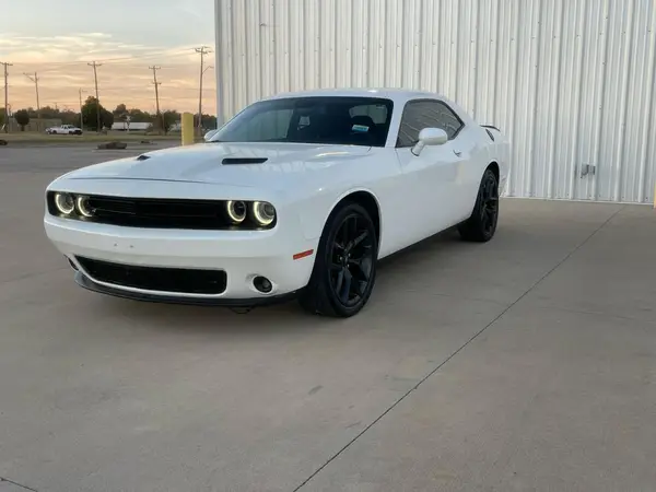 2C3CDZAG2LH182628 2020 DODGE CHALLENGER - Image 2
