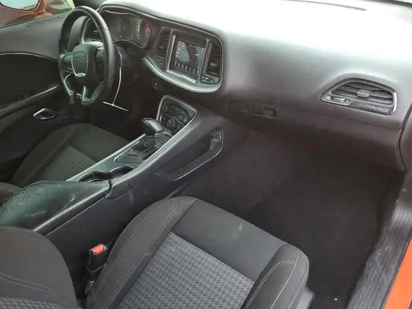 2C3CDZAG2LH202019 2020 DODGE CHALLENGER - Image 8