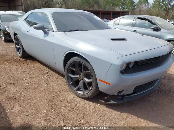 2C3CDZAG2LH246795 2020 DODGE CHALLENGER - Image 1