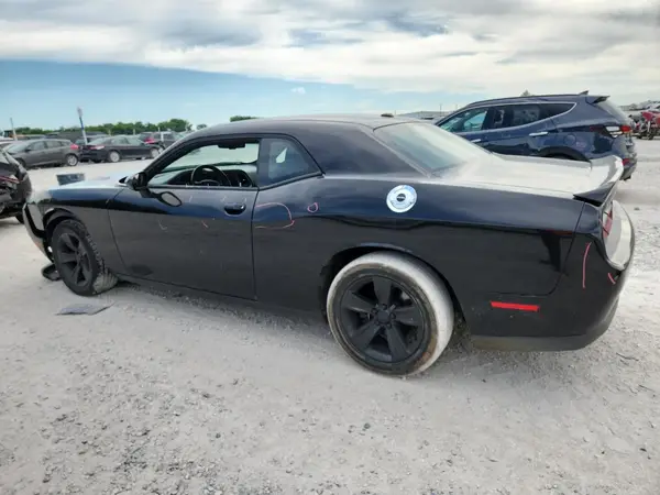 2C3CDZAG2MH521017 2021 DODGE CHALLENGER - Image 2