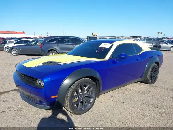 2C3CDZAG2MH573828 2021 DODGE CHALLENGER - Image 2