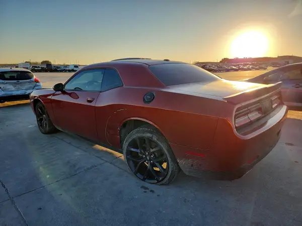 2C3CDZAG2MH586644 2021 DODGE CHALLENGER - Image 2