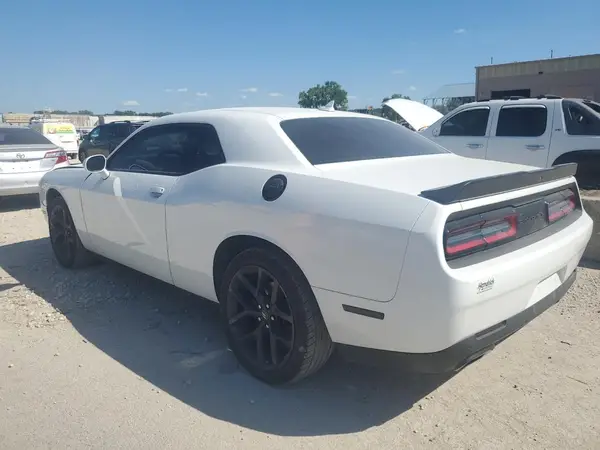 2C3CDZAG2MH599829 2021 DODGE CHALLENGER - Image 2