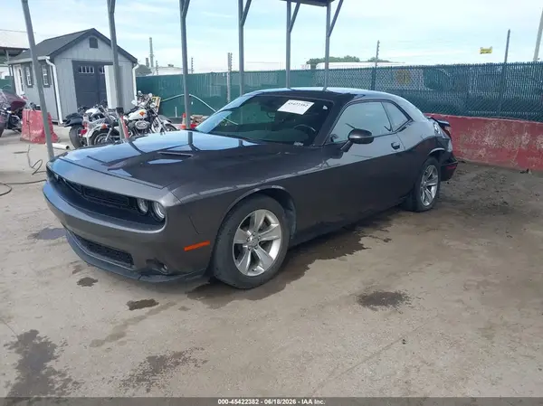 2C3CDZAG2MH623370 2021 DODGE CHALLENGER - Image 2
