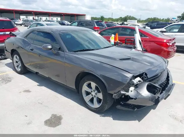 2C3CDZAG2MH627290 2021 DODGE CHALLENGER - Image 1