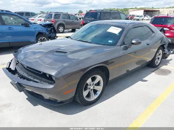 2C3CDZAG2MH627290 2021 DODGE CHALLENGER - Image 2