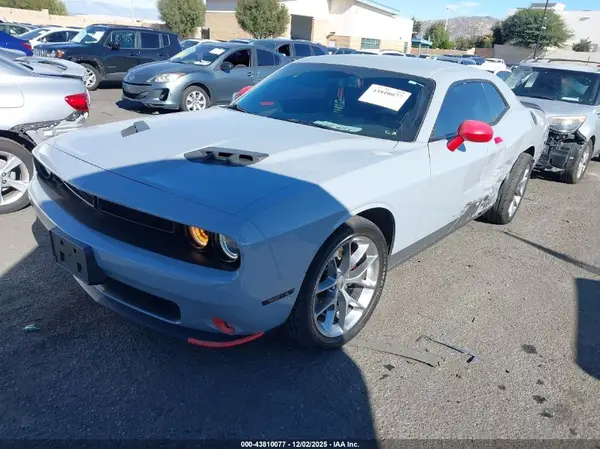 2C3CDZAG2NH140303 2022 DODGE CHALLENGER - Image 2