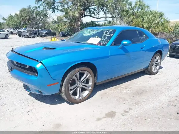 2C3CDZAG2PH658995 2023 DODGE CHALLENGER - Image 2