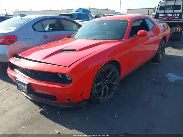 2C3CDZAG2PH689390 2023 DODGE CHALLENGER - Image 2