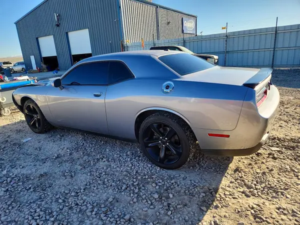 2C3CDZAG3GH102565 2016 DODGE CHALLENGER - Image 2