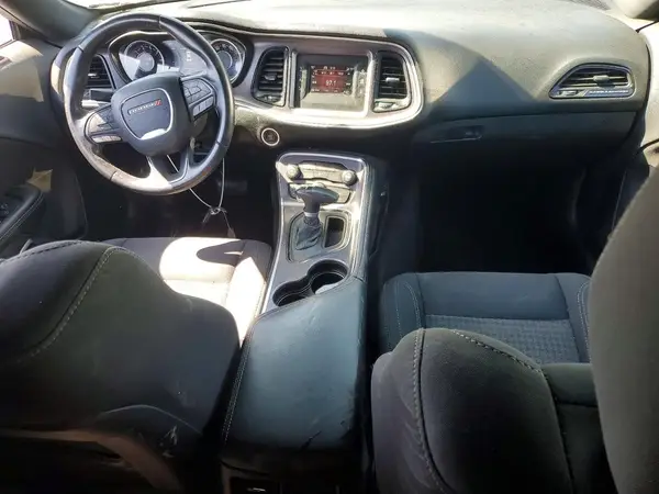 2C3CDZAG3GH130978 2016 DODGE CHALLENGER - Image 8