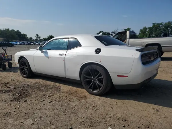 2C3CDZAG3GH137476 2016 DODGE CHALLENGER - Image 2