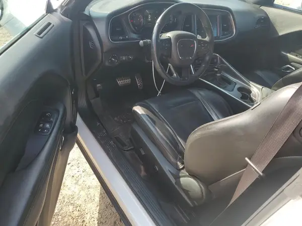 2C3CDZAG3GH137476 2016 DODGE CHALLENGER - Image 8