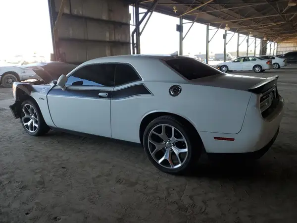 2C3CDZAG3GH158599 2016 DODGE CHALLENGER - Image 2