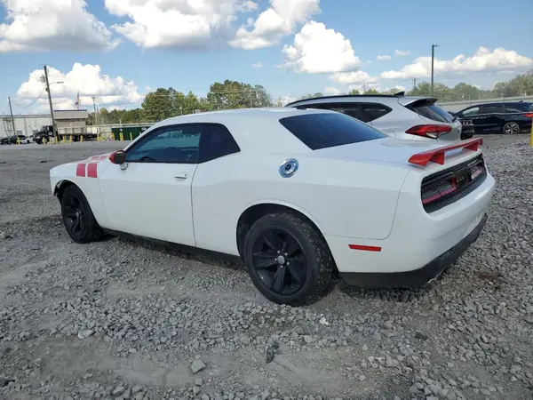 2C3CDZAG3GH171742 2016 DODGE CHALLENGER - Image 2
