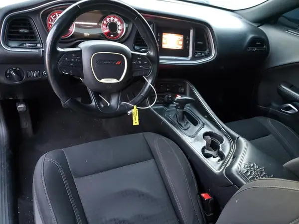 2C3CDZAG3GH184684 2016 DODGE CHALLENGER - Image 8
