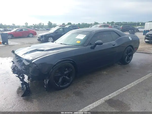 2C3CDZAG3GH185463 2016 DODGE CHALLENGER - Image 2