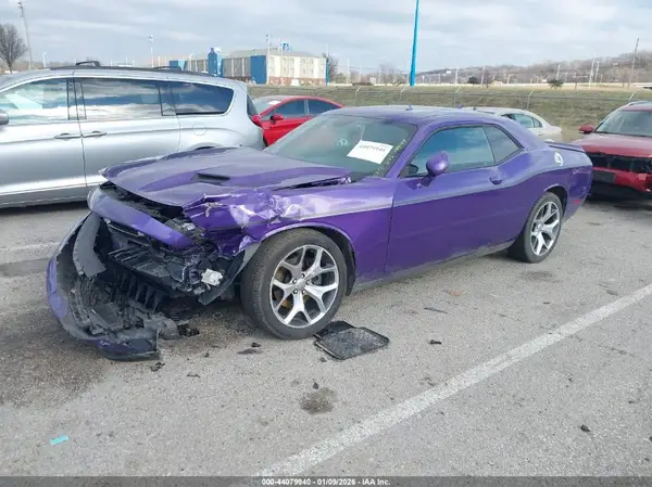 2C3CDZAG3GH201967 2016 DODGE CHALLENGER - Image 2
