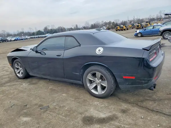 2C3CDZAG3GH213472 2016 DODGE CHALLENGER - Image 2