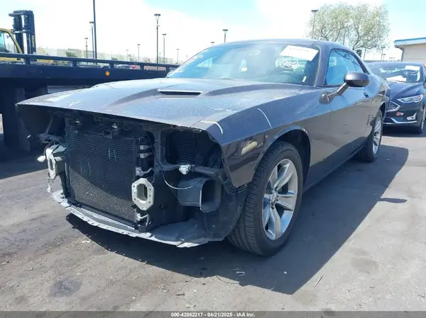 2C3CDZAG3GH250084 2016 DODGE CHALLENGER - Image 2