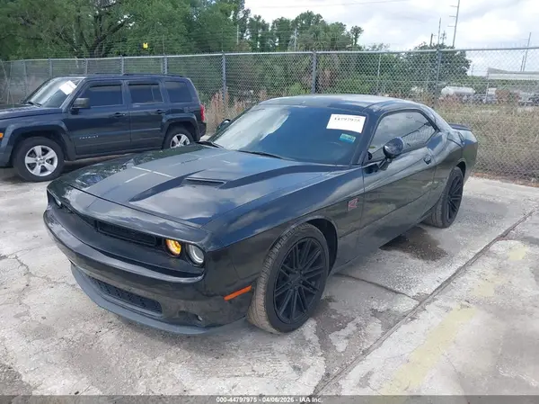 2C3CDZAG3GH275924 2016 DODGE CHALLENGER - Image 2