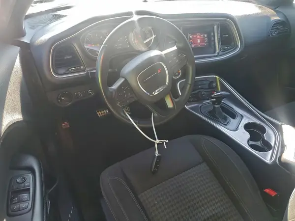 2C3CDZAG3GH276071 2016 DODGE CHALLENGER - Image 8