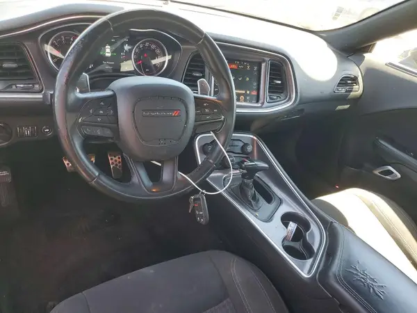 2C3CDZAG3GH284090 2016 DODGE CHALLENGER - Image 8