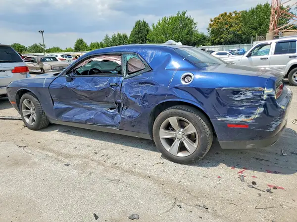 2C3CDZAG3GH285126 2016 DODGE CHALLENGER - Image 2