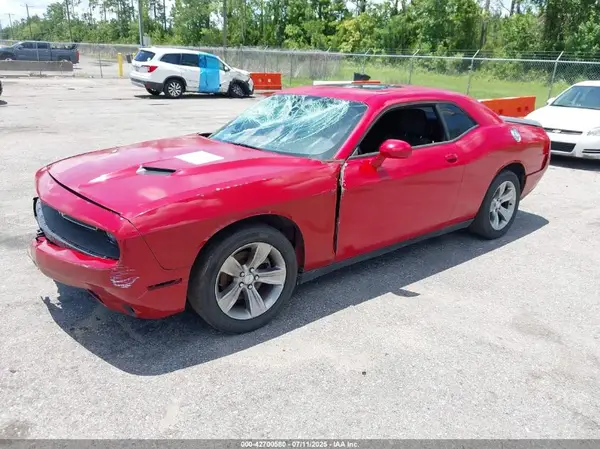 2C3CDZAG3GH311787 2016 DODGE CHALLENGER - Image 2