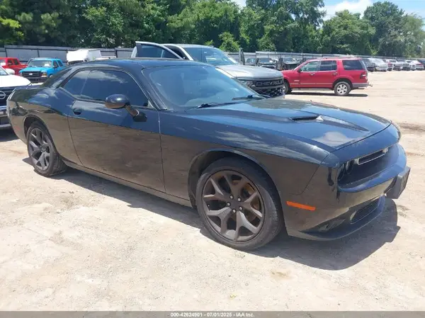 2C3CDZAG3GH322207 2016 DODGE CHALLENGER - Image 1