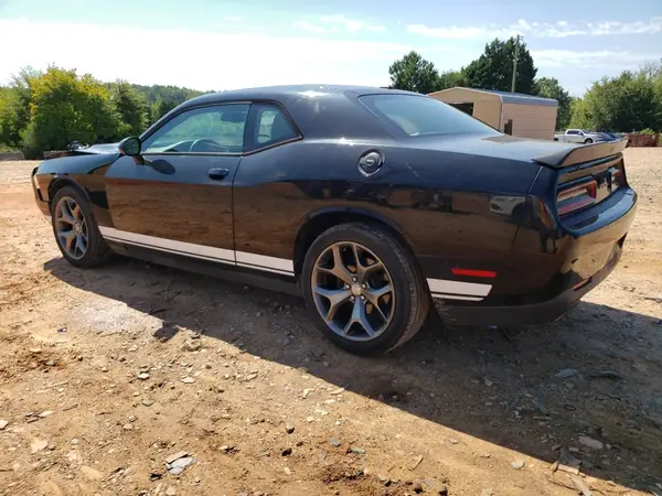 2C3CDZAG3GH352582 2016 DODGE CHALLENGER - Image 2