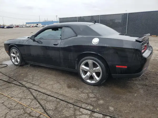 2C3CDZAG3HH516995 2017 DODGE CHALLENGER - Image 2
