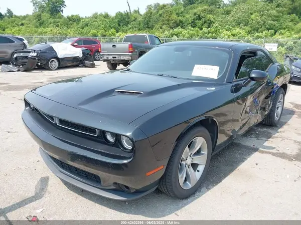 2C3CDZAG3HH548927 2017 DODGE CHALLENGER - Image 2