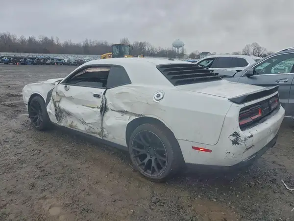 2C3CDZAG3HH549110 2017 DODGE CHALLENGER - Image 2